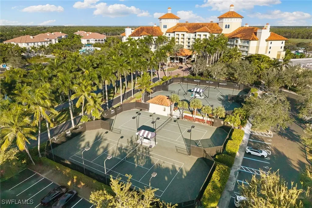 2970 Tiburon Boulevard E Naples FL 34109