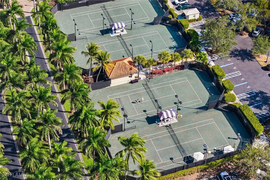 2970 Tiburon Boulevard E Naples FL 34109
