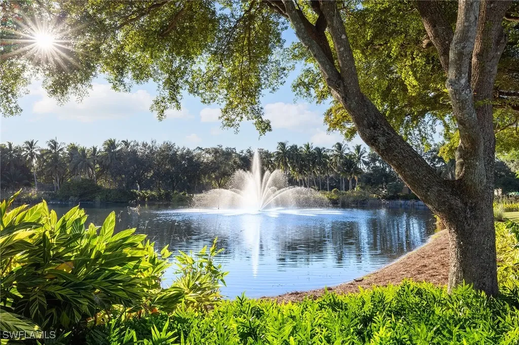 2970 Tiburon Boulevard E Naples FL 34109