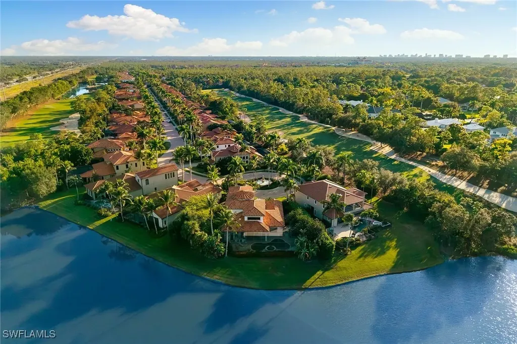 2970 Tiburon Boulevard E Naples FL 34109