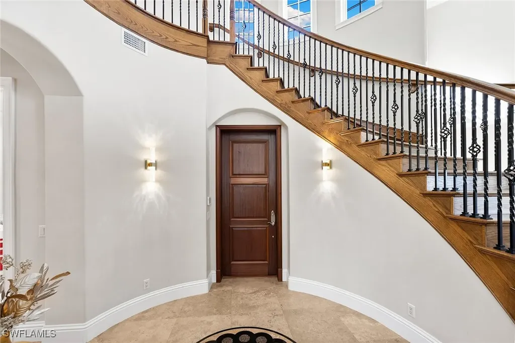 2970 Tiburon Boulevard E Naples FL 34109