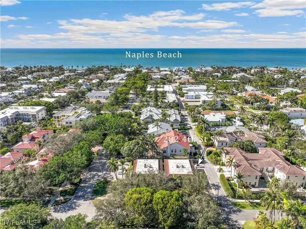 282 4th Street S Naples FL 34102