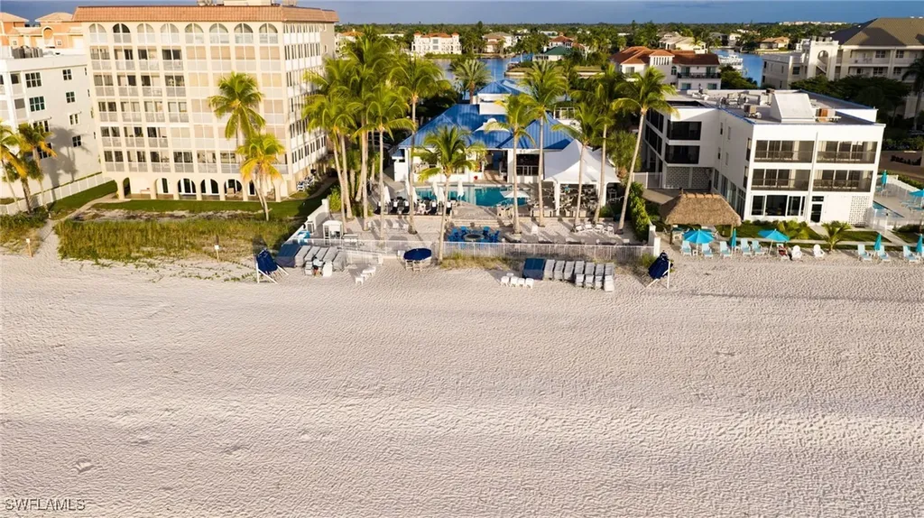 9486 Gulf Shore Drive Naples FL 34108