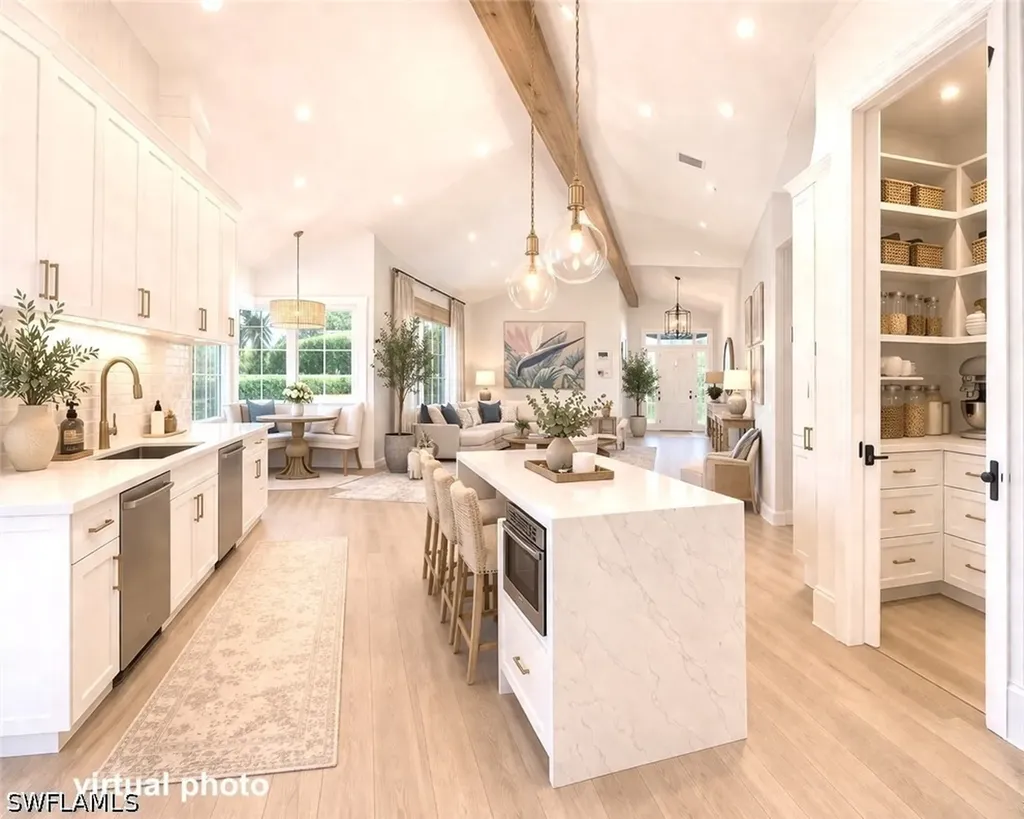 3920 10th Street N Naples FL 34103
