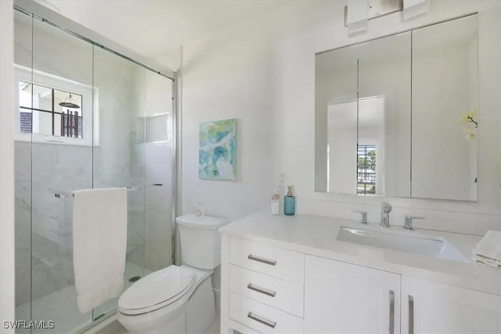 16 Knights Bridge Road Naples FL 34112