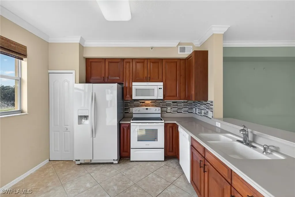 6816 Sterling Greens Place Naples FL 34104