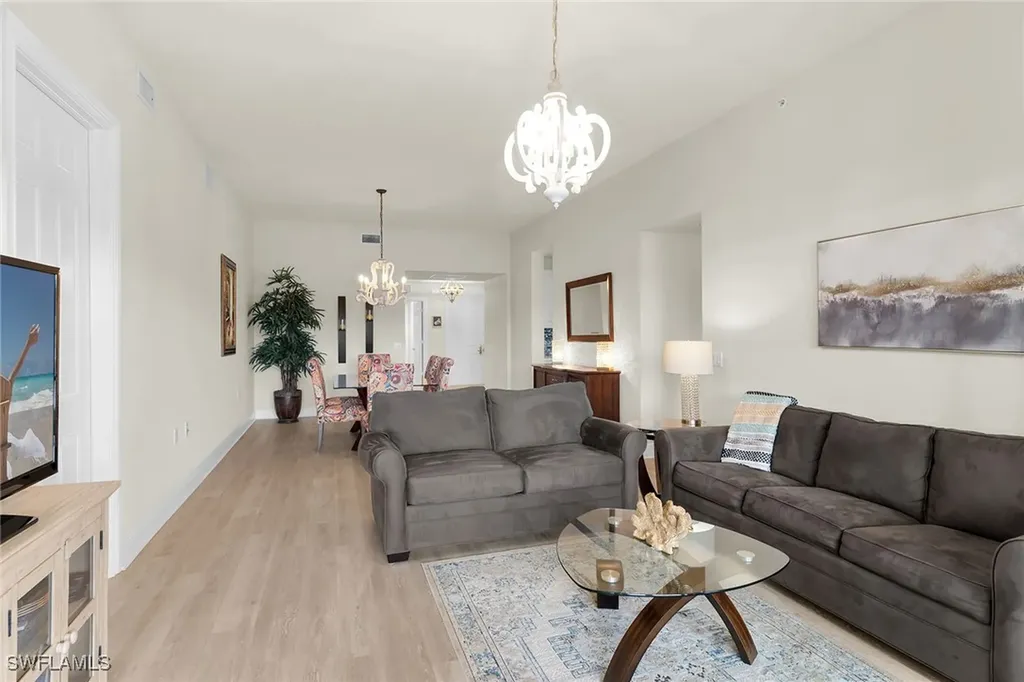 9205 Museo Circle Naples FL 34114