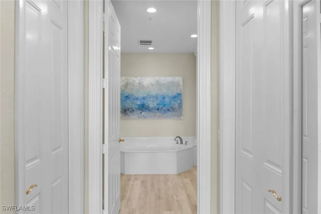 9205 Museo Circle Naples FL 34114