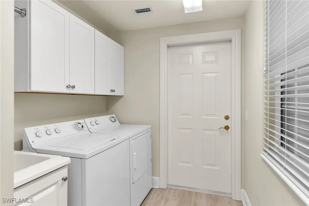 9205 Museo Circle Naples FL 34114