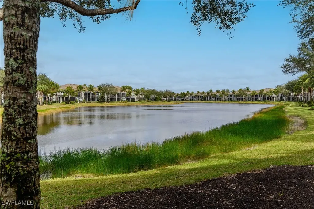 9205 Museo Circle Naples FL 34114