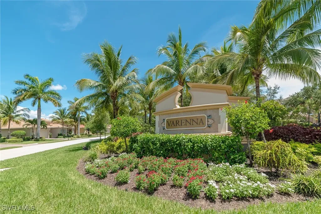 9205 Museo Circle Naples FL 34114
