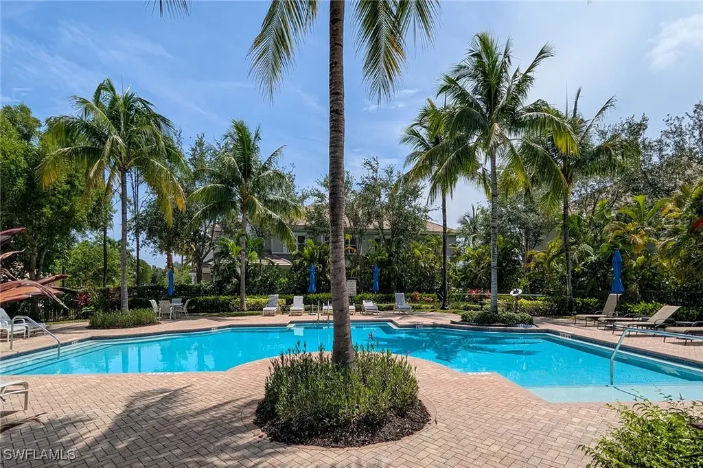 9205 Museo Circle Naples FL 34114