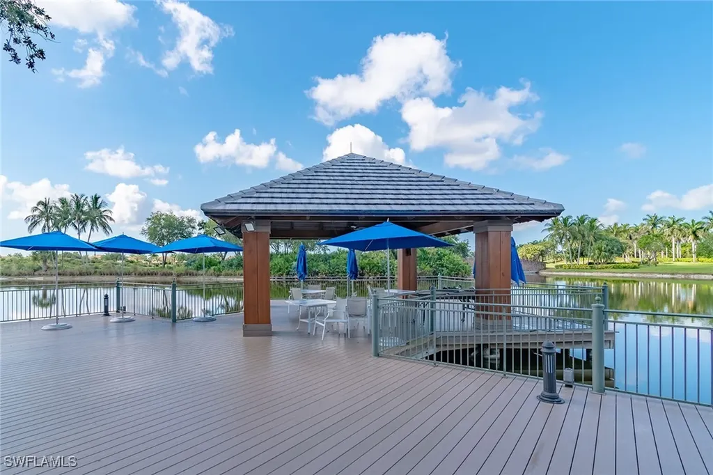 9205 Museo Circle Naples FL 34114