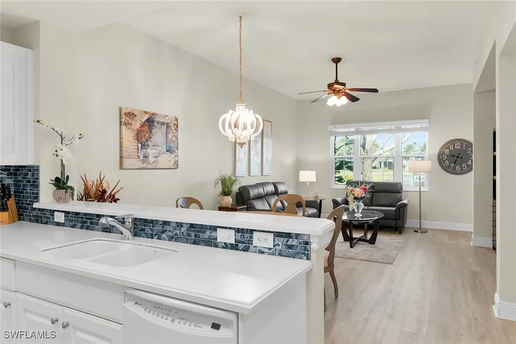 9205 Museo Circle Naples FL 34114