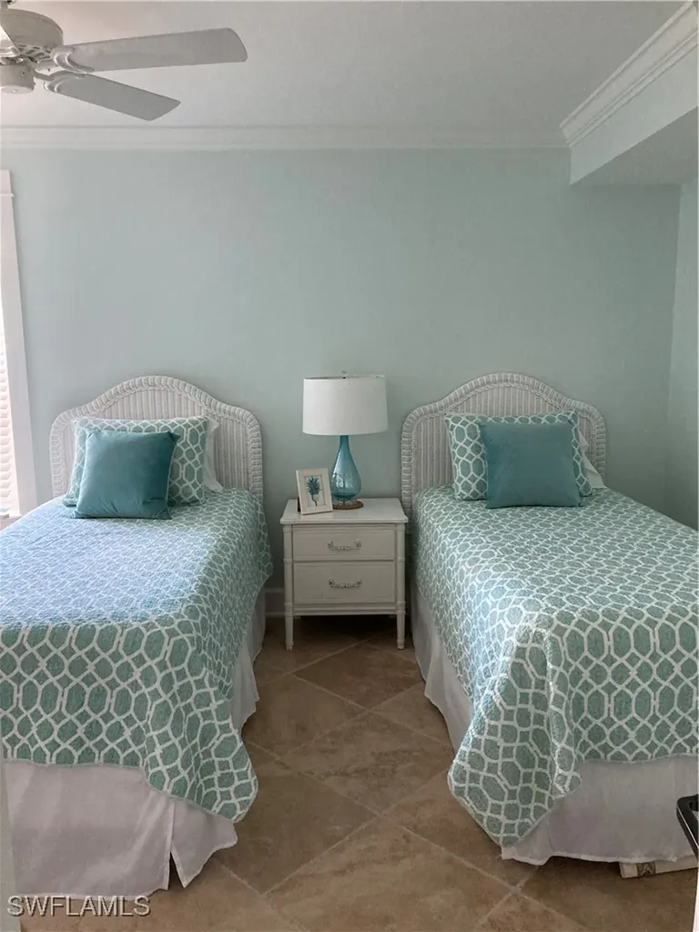 1910 Gulf Shore Boulevard N Naples FL 34102