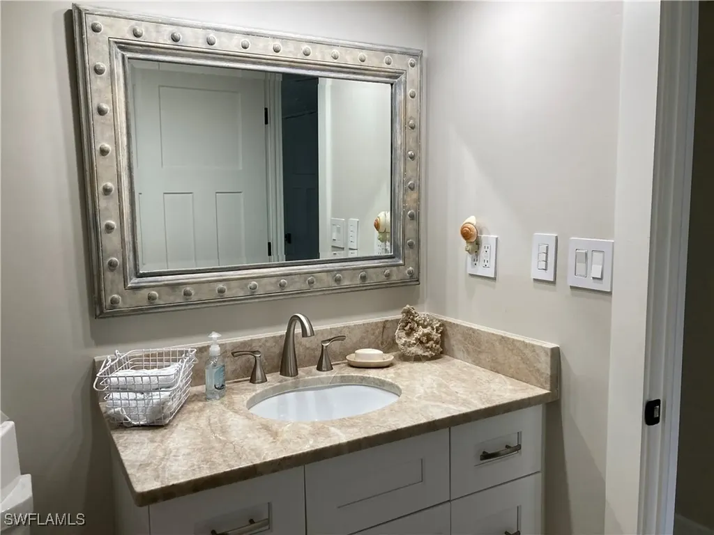1910 Gulf Shore Boulevard N Naples FL 34102