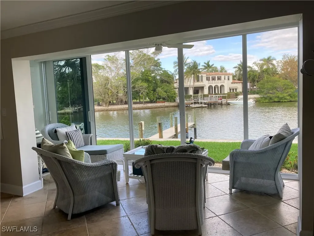 1910 Gulf Shore Boulevard N Naples FL 34102