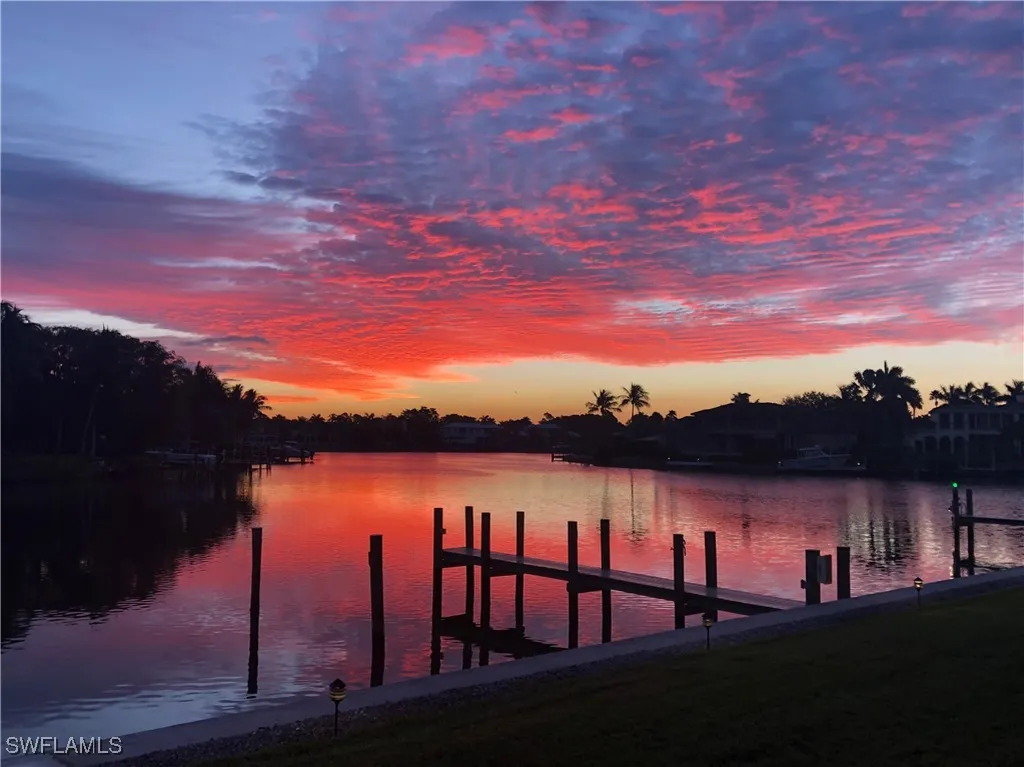 1910 Gulf Shore Boulevard N Naples FL 34102