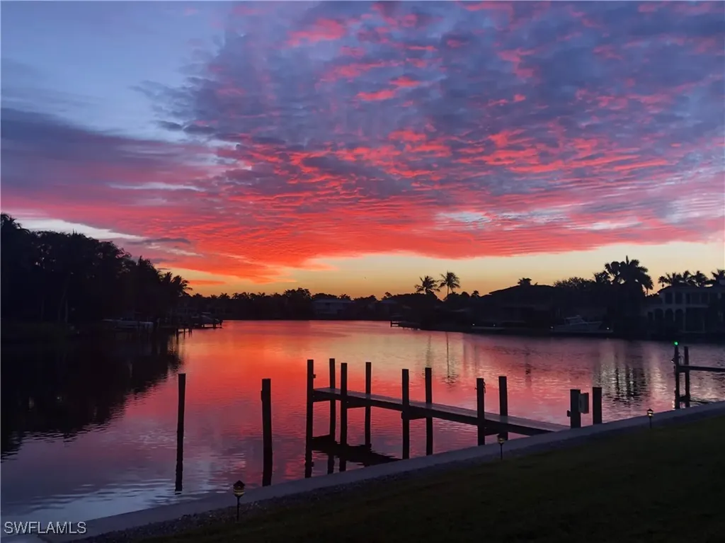 1910 Gulf Shore Boulevard N Naples FL 34102
