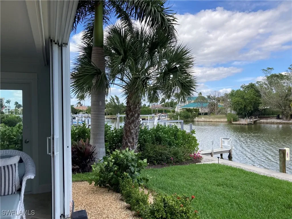 1910 Gulf Shore Boulevard N Naples FL 34102