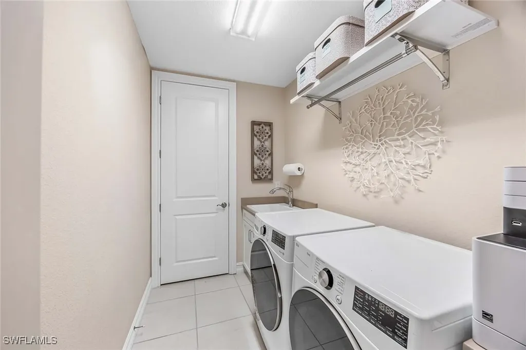 7797 Hawthorne Drive Naples FL 34113