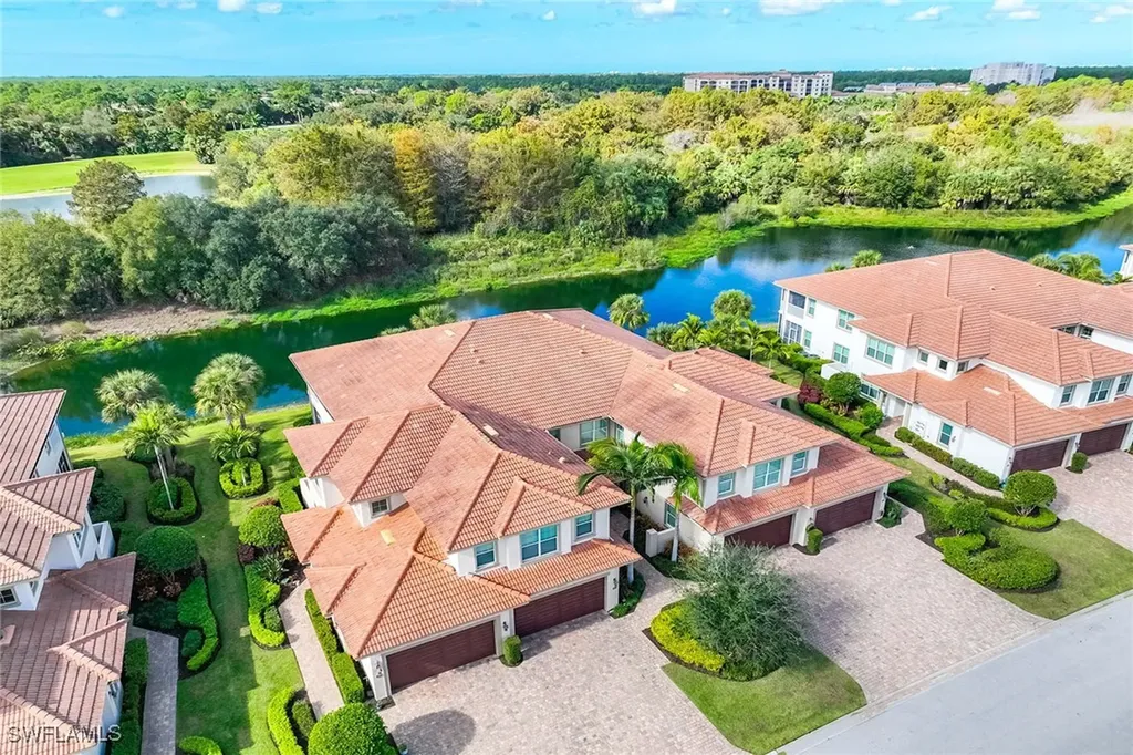 7797 Hawthorne Drive Naples FL 34113