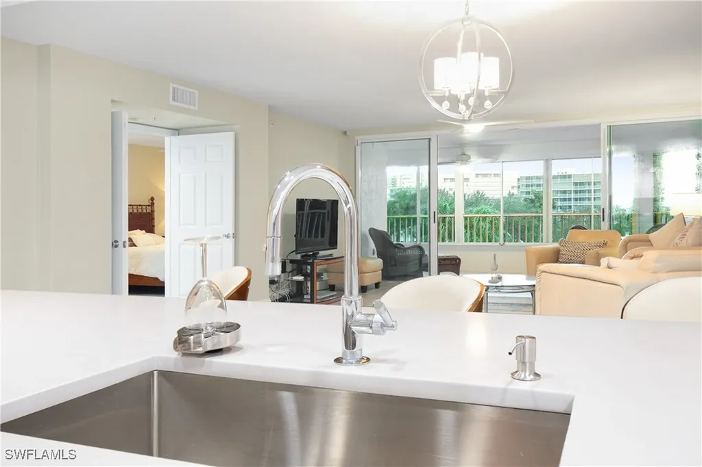 21 Bluebill Avenue Naples FL 34108