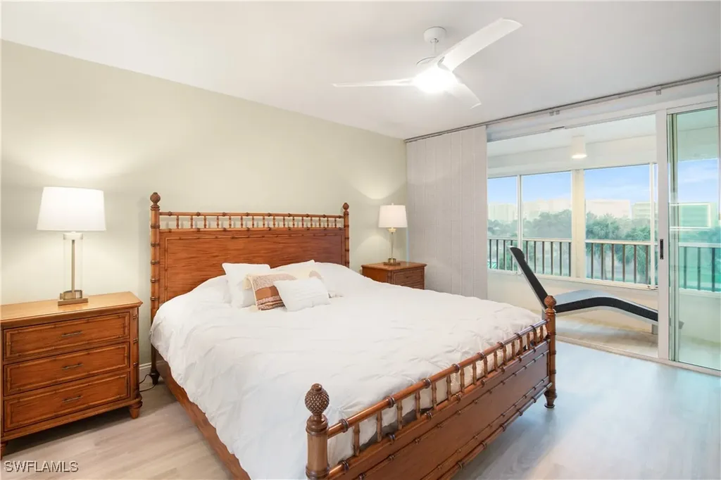 21 Bluebill Avenue Naples FL 34108