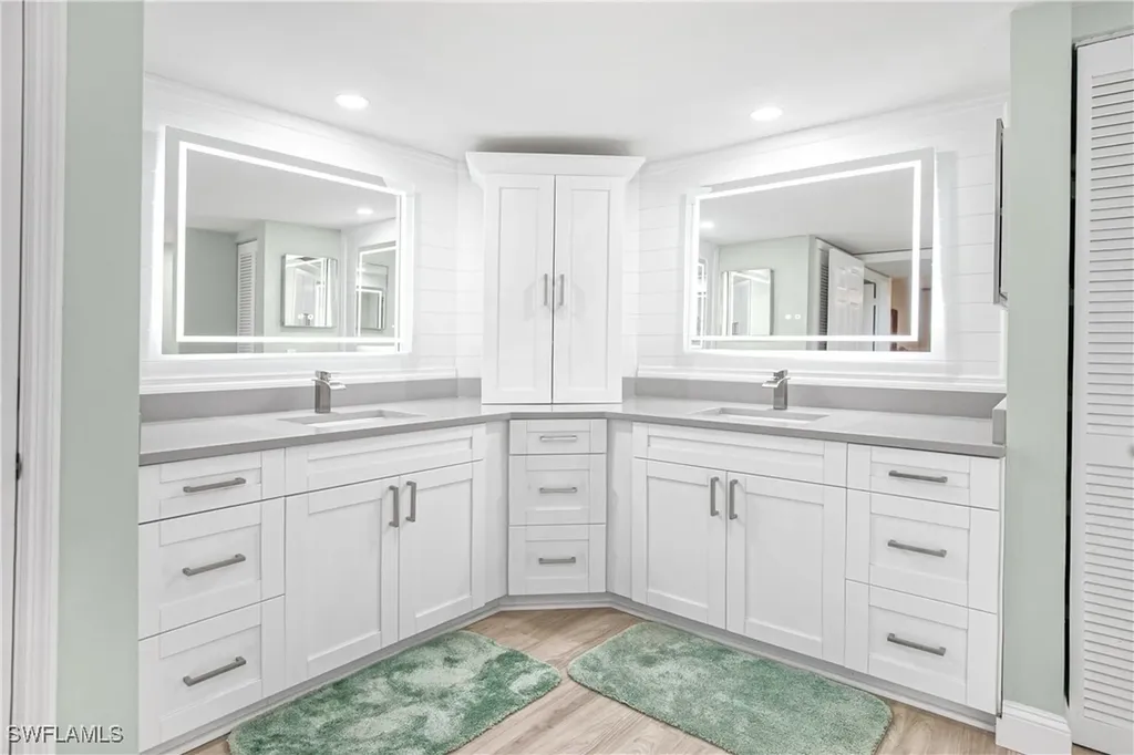 21 Bluebill Avenue Naples FL 34108