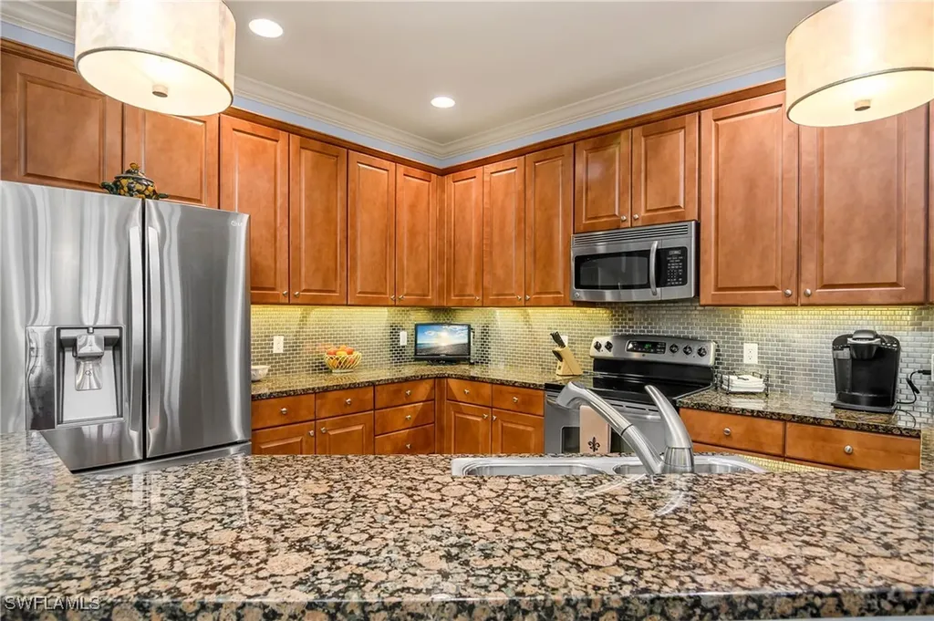 9108 Capistrano Street S Naples FL 34113