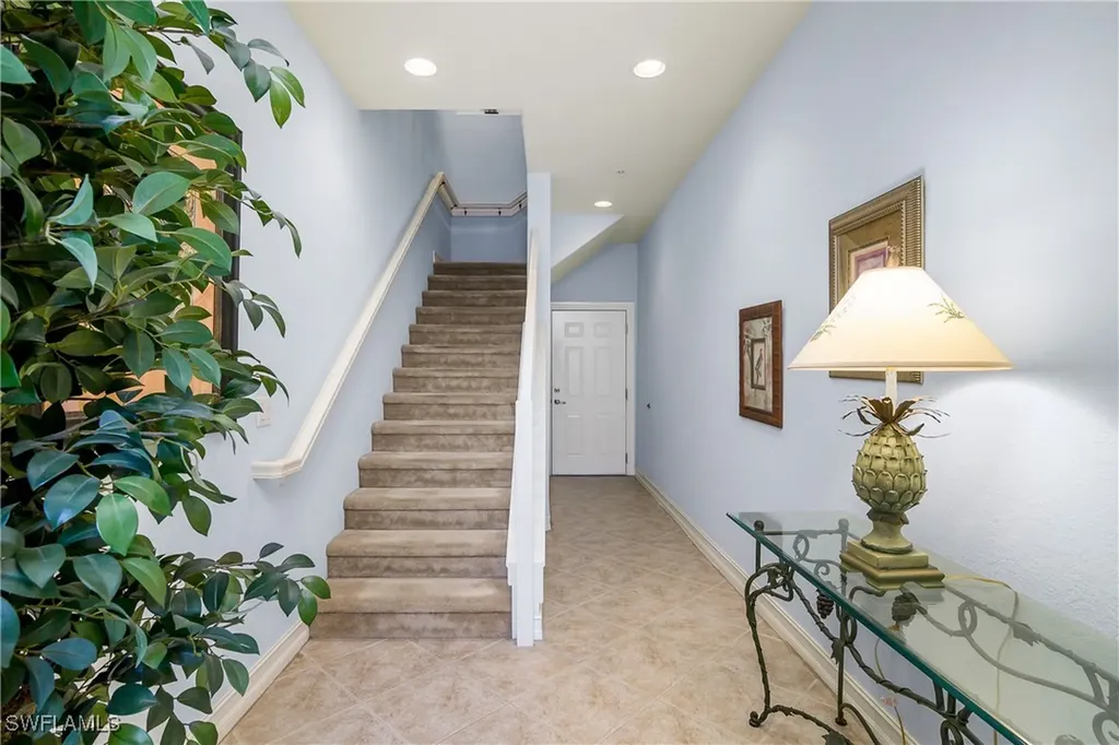 9108 Capistrano Street S Naples FL 34113