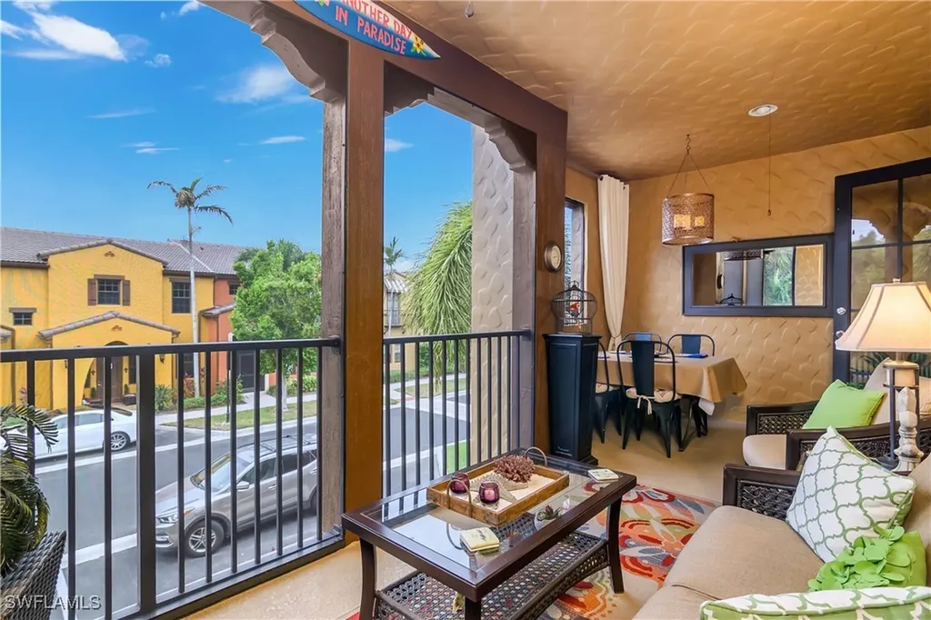 9108 Capistrano Street S Naples FL 34113