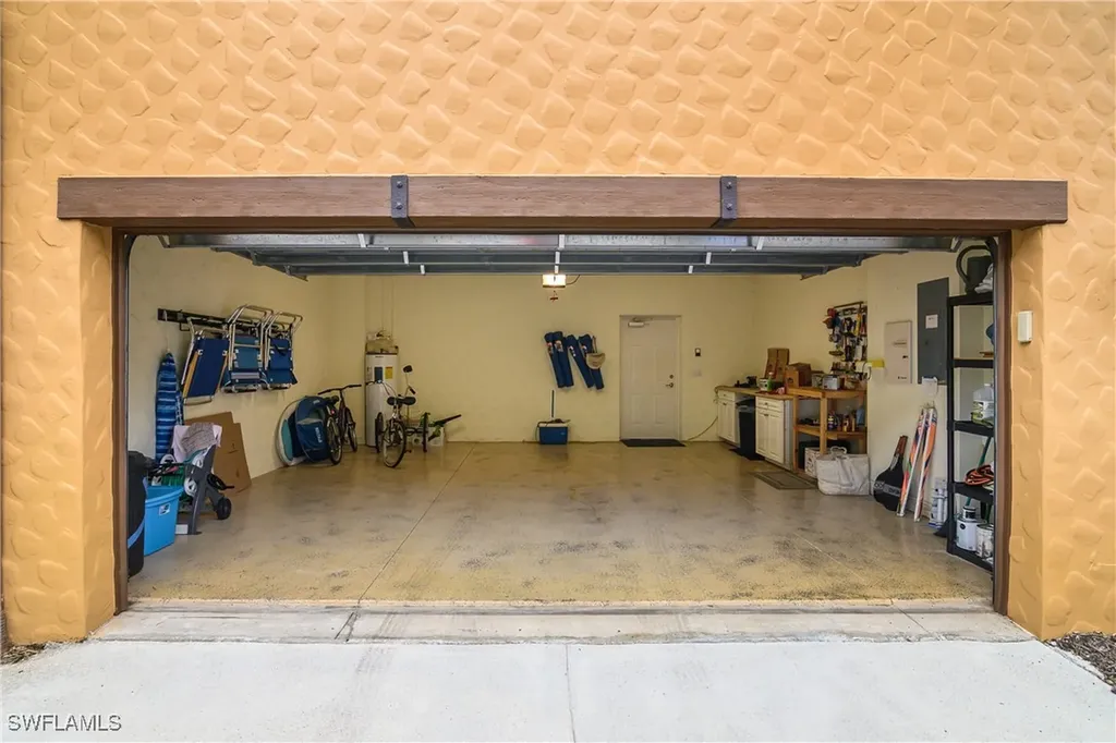 9108 Capistrano Street S Naples FL 34113