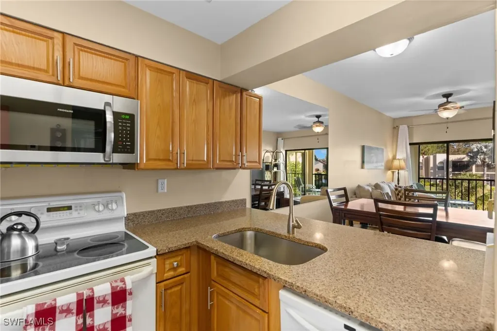 3324 Olympic Drive Naples FL 34105