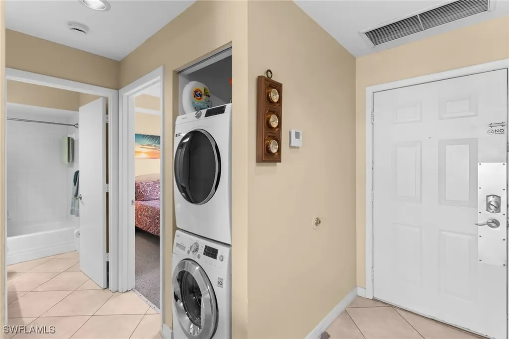 3324 Olympic Drive Naples FL 34105