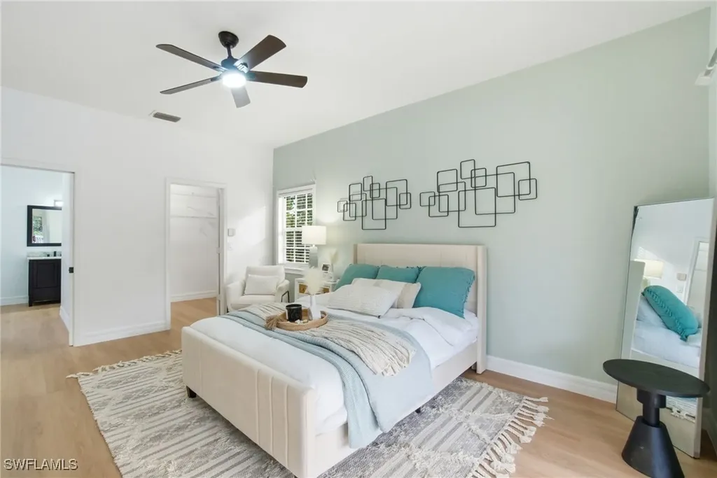 491 21st Street NW Naples FL 34120