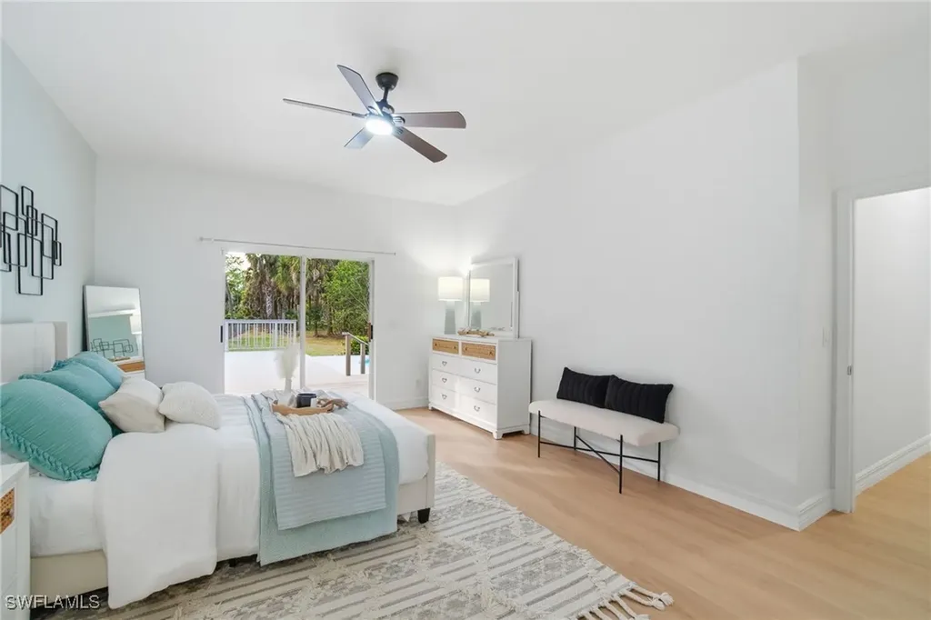 491 21st Street NW Naples FL 34120