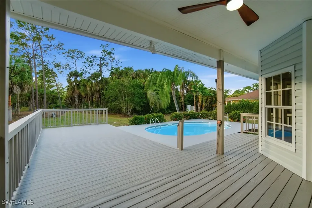 491 21st Street NW Naples FL 34120