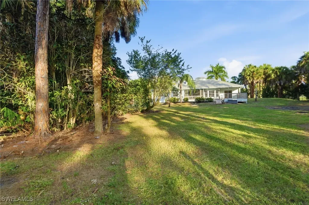 491 21st Street NW Naples FL 34120