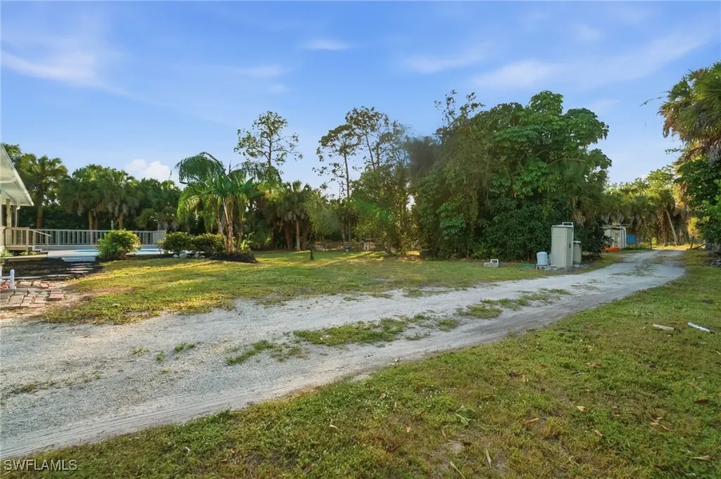 491 21st Street NW Naples FL 34120