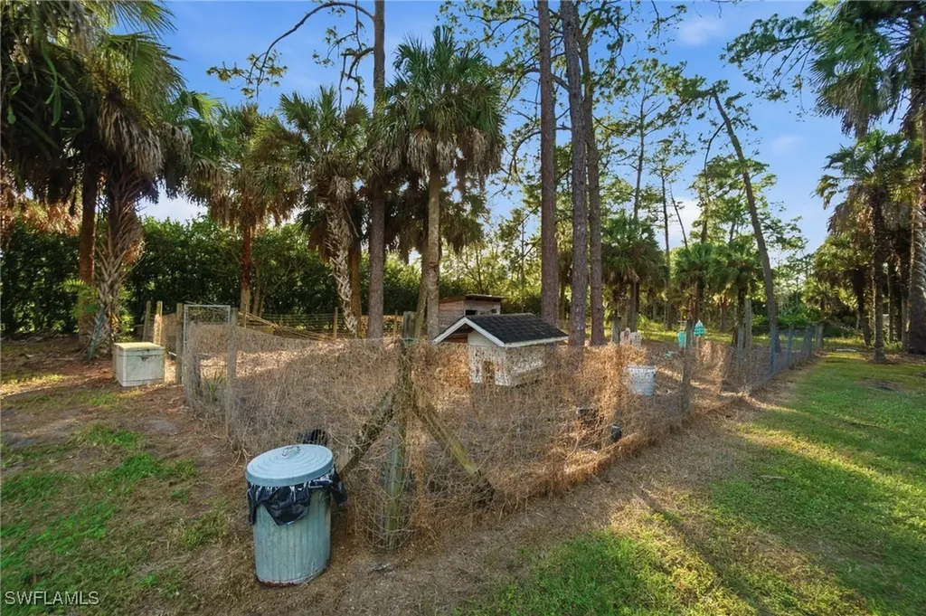 491 21st Street NW Naples FL 34120