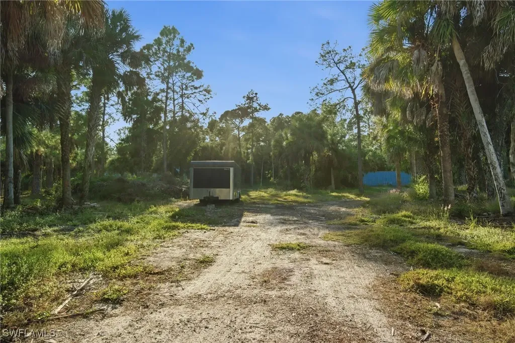 491 21st Street NW Naples FL 34120