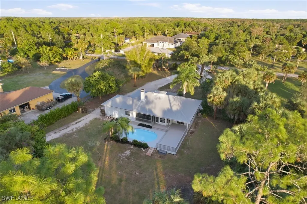 491 21st Street NW Naples FL 34120