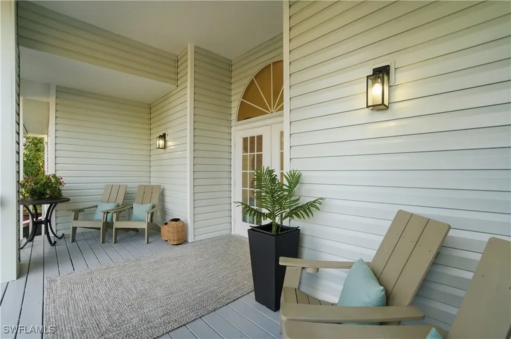 491 21st Street NW Naples FL 34120