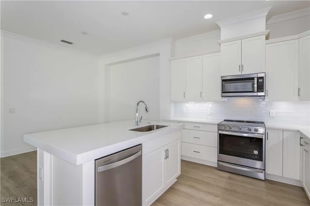 9032 Calypso Court Naples FL 34112