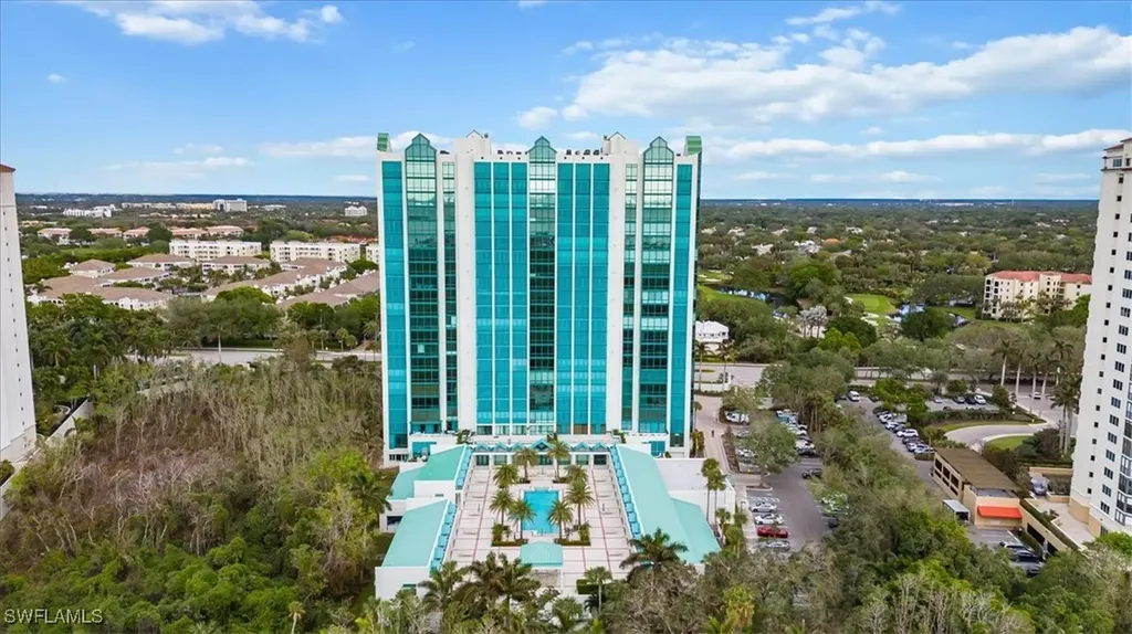 7515 Pelican Bay Boulevard Naples FL 34108