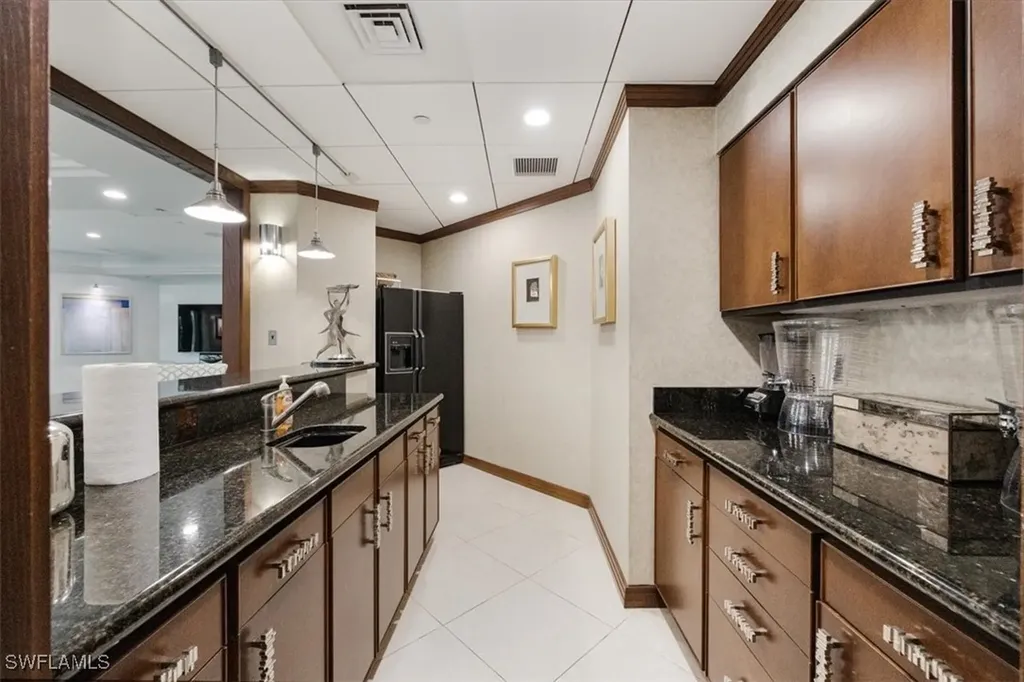7515 Pelican Bay Boulevard Naples FL 34108