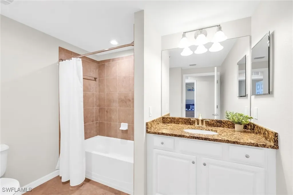 3159 Serena Lane Naples FL 34114