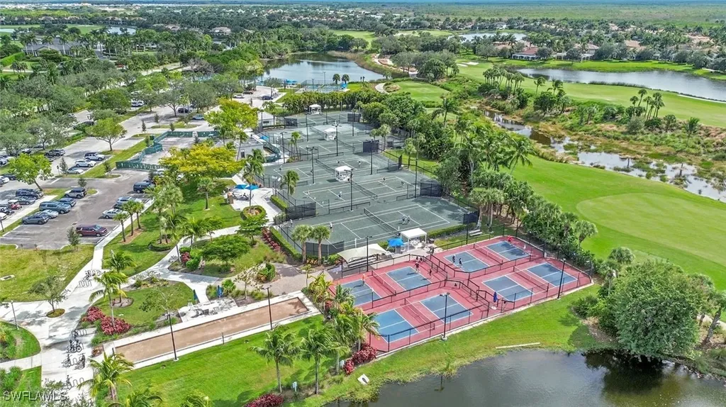 3159 Serena Lane Naples FL 34114