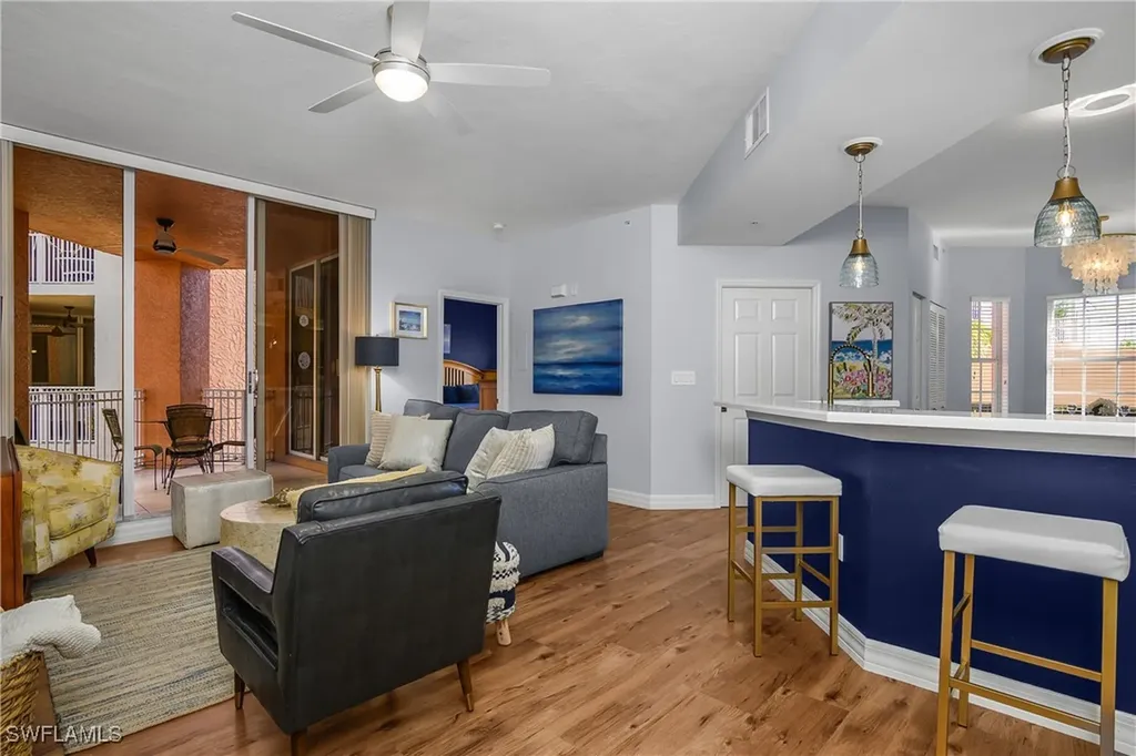 451 Bayfront Place Naples FL 34102